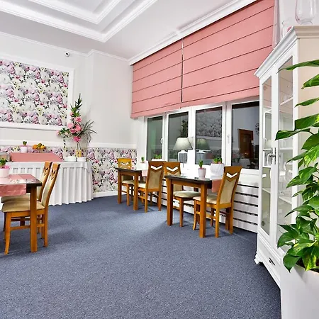 Wiosna Отель 3*