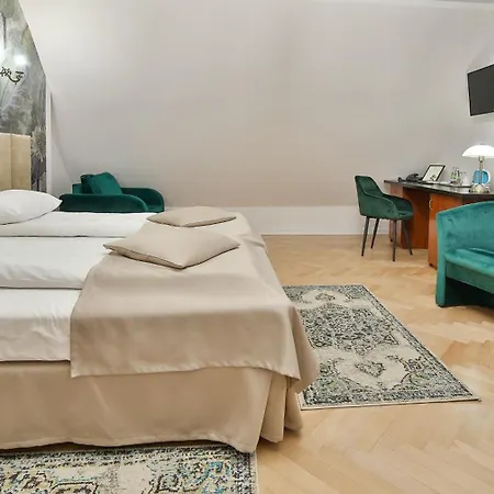 Wiosna Hotel 3*