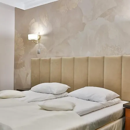 Wiosna Hotel 3*