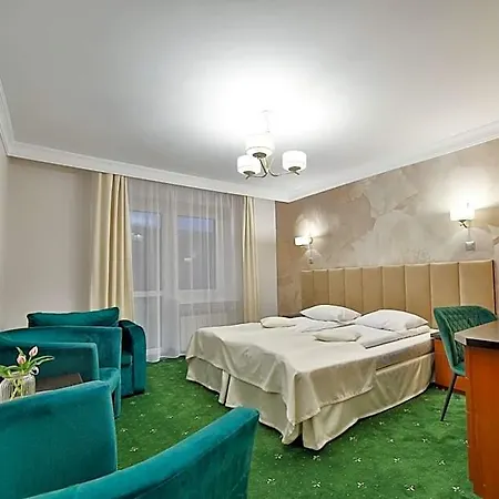 Hotel Wiosna 5*